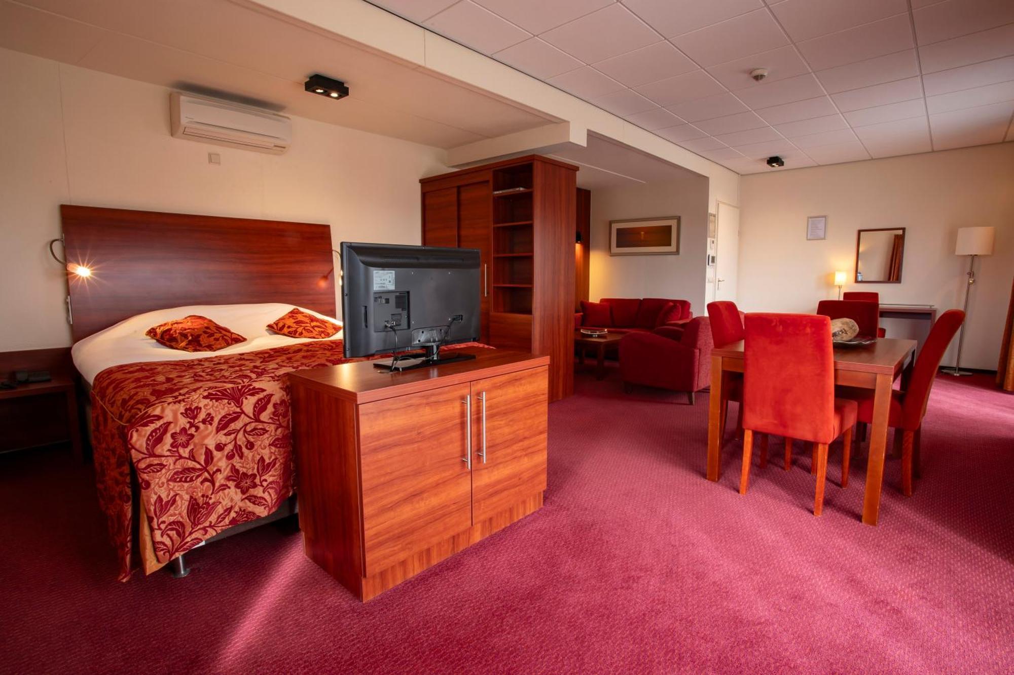 Hotel Greenside Texel De Koog  Esterno foto